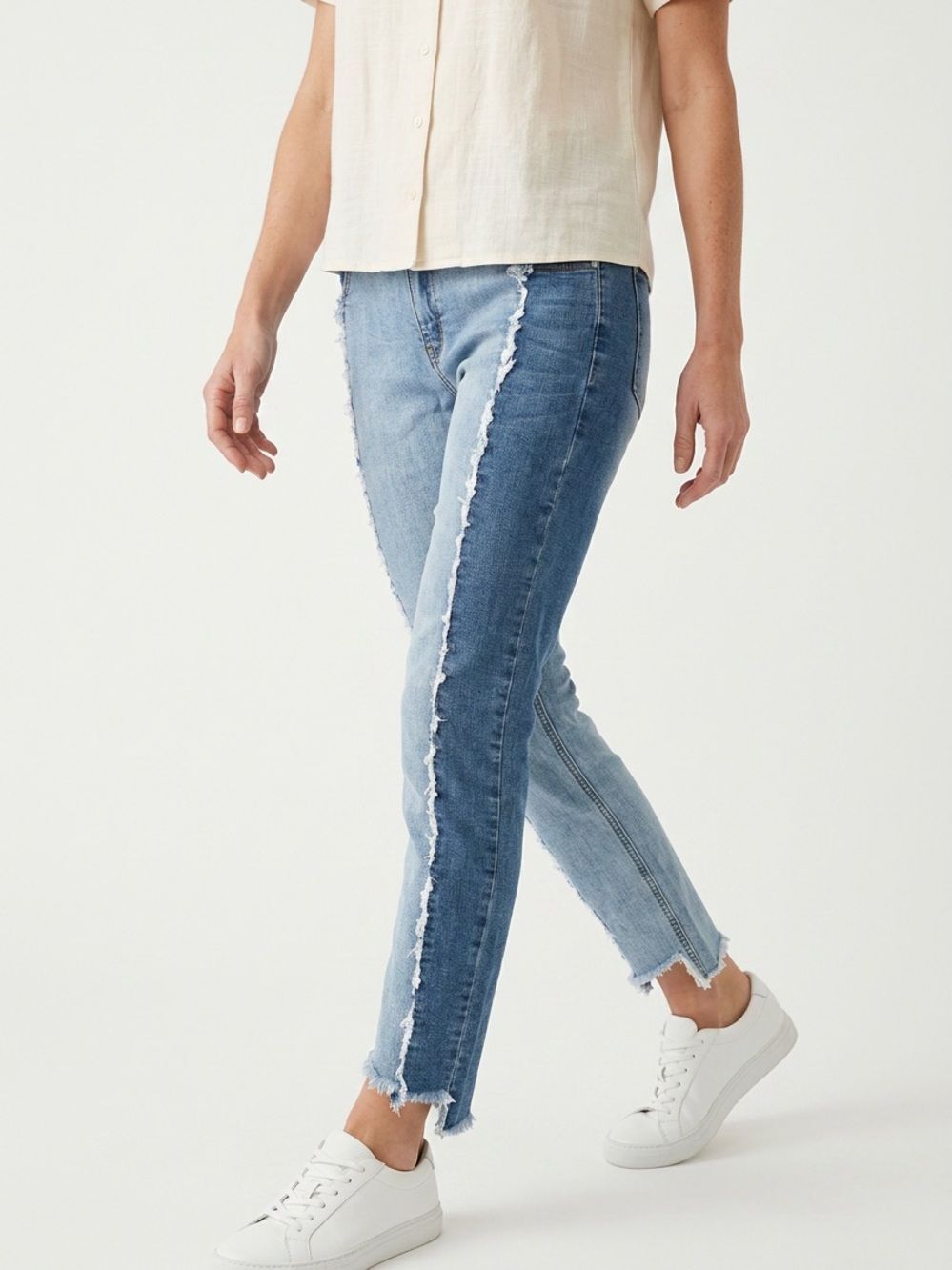 HAYDEN LOS ANGELES | Two Tone Blue Fray Seam Jeans Women’s Size Large